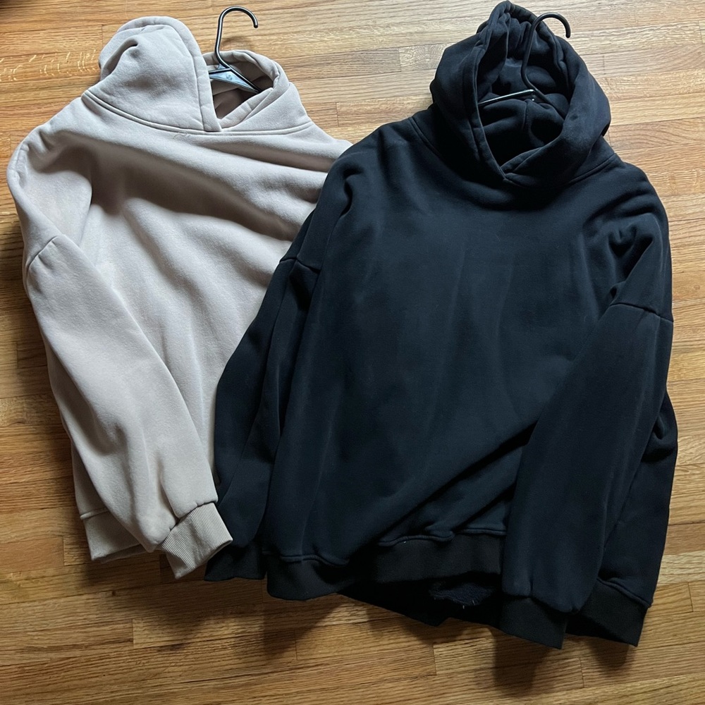 Women’s hoodies